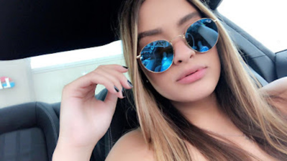 Meet your Posher, Maria clara - Picture 1 of 1